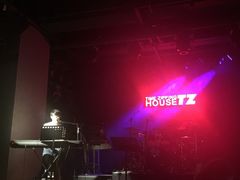 -TZ House音乐现场(茅台店)