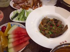 -龙聚德北京烤鸭(沙坪坝华宇A馆店)