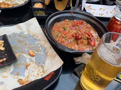 -何师烧烤·香辣蟹·川菜·30年老品牌(太古里旗舰店)