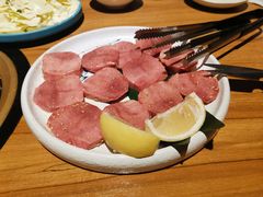 -炼火烤肉店
