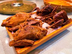 黄泥烧鸽-食家鸽园