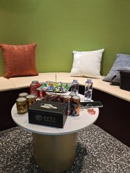 -尚羽华东接发美发店