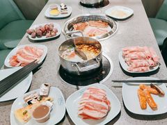 -金滏山烤肉·海鲜·火锅自助餐厅(襄阳万达店)