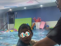 -龙格亲子游泳·水育早教运动中心(龙湾天街店)