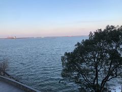 -上海滴水湖皇冠假日酒店