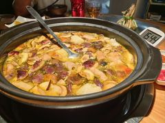 -一朵菌·野生菌探索家火锅(南亚店)