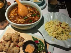 酸辣汤-卯时·龙光雅宴·精致锡帮菜(惠山古镇店)