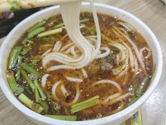 -花溪牛肉米粉(华兴东街店)