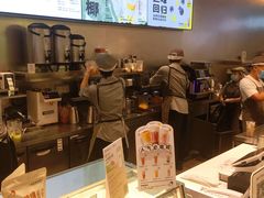 -喜茶(杭州滨江宝龙店)