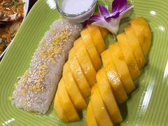 -Dang restaurant (patong phuket)