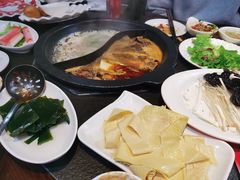 -陈府大宅门成都火锅·手切鲜肉(太原街店)