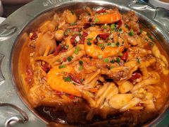 牛蛙煲-胖哥俩肉蟹煲(杭州大厦中央广场店)