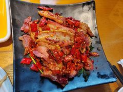 -隔壁老王·家常云南菜(花巷店)