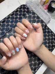 -UGIRL有个美甲
