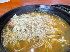 金牌牛肉面-重庆小面