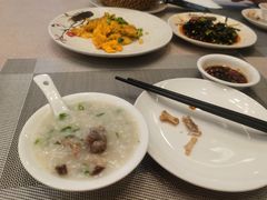 -忆食尚腊味煲仔饭(华南城店)