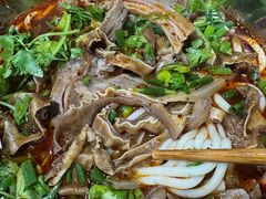 羊耳朵-张家羊肉汤粉小吃店