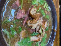 卤煮-六爷门框百年卤煮