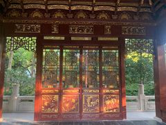 -汇龙潭