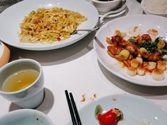-羲和雅苑•北京烤鸭(陆家嘴中心店)