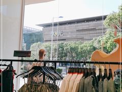 -圆融星座购物中心