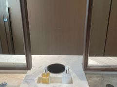 -上海华夏假日酒店