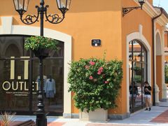 -佛罗伦萨小镇广佛名品奥特莱斯(疏港路店)