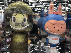 -泡泡玛特POPMART(侨福芳草地店)