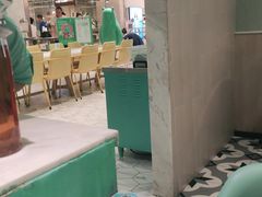-姚姚酸菜鱼·金戈戈香港豉油鸡(喜荟城联名店)