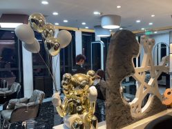 -TOP HAIR SALON