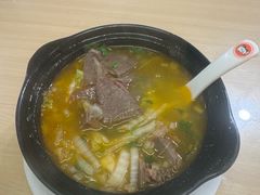 -闫家驴肉老店(华电一校店)