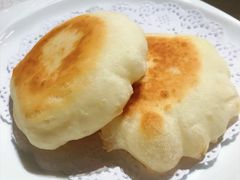 酸奶饼-巴音浩日娲·蒙餐(双林东路店)