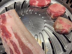-木槿花韩式炭烤·熟成肉工坊(孙文东路店)
