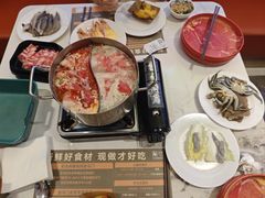 -金马门国际美食百汇(珞喻路店)