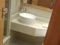 -维也纳酒店(成都春熙路李家沱地铁站店)