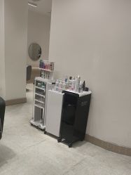 -Mentor Hair Salon