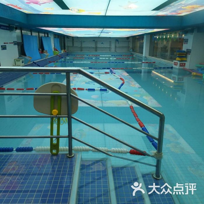 哈珀亲子游泳俱乐部