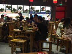 大堂-满园春饼(宜昌万达店)