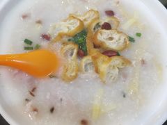 荔湾艇仔粥-卓粤拉肠(红庙店)