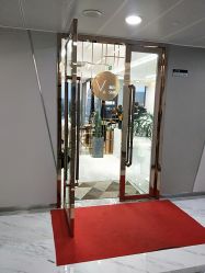 -V+SALON造型