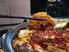 -探鱼·鲜青椒爽麻烤鱼(银泰城店)
