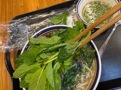 -云阿蛮云南生烫牛肉米线(奉贤路店)