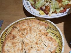 -巴依兄弟西域美食(机场店)