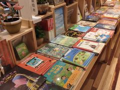 -猫的天空之城概念书店(印象城购物中心店)