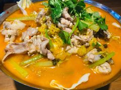 小米椒爱上蛙-先启半步颠小酒馆(白麓里店)