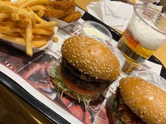 -The Habit Burger Grill 哈比特汉堡(爱琴海店)