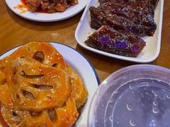 -爆炸头阿姨小四川正宗川味小吃(无任何分店)