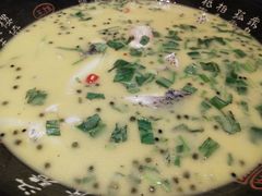 -蔼若春.传承三十年云南菜(金碧公园店)