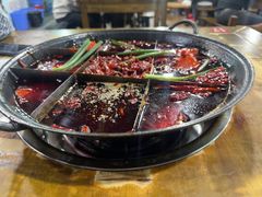 -正南齊北重庆老火锅(光华村直营店)