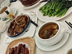 -五谷芳乳鸽王(海景店)